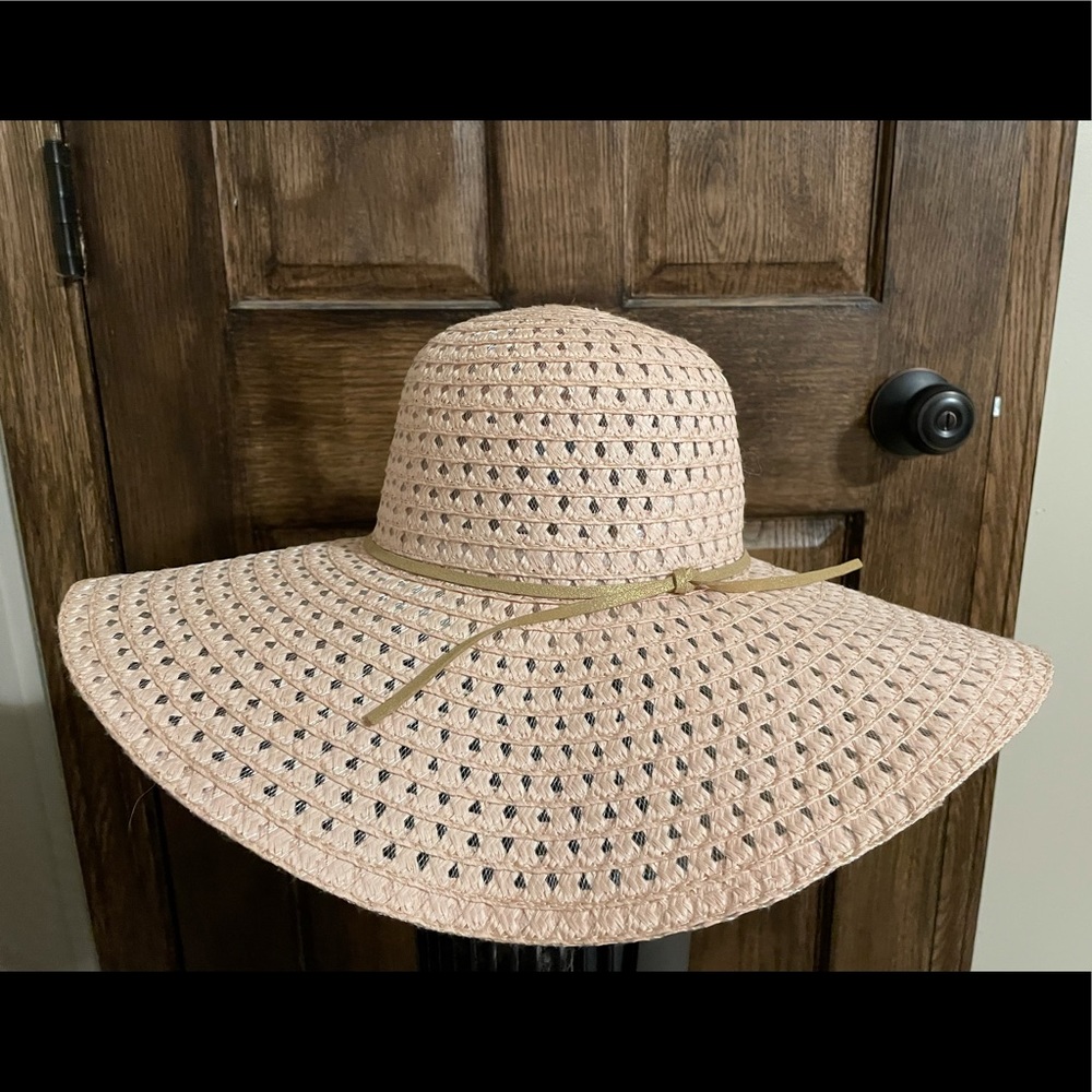 Floppy Sun hat